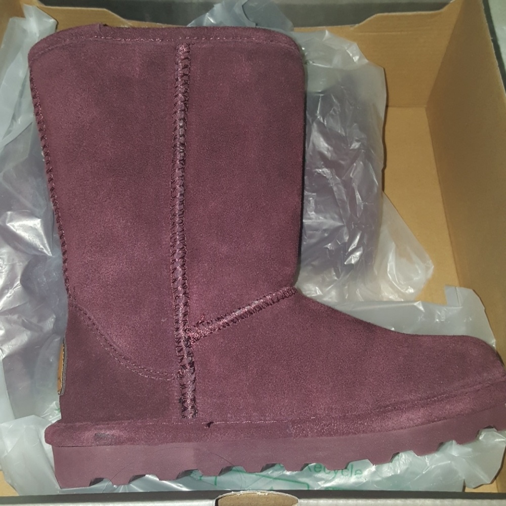 Bearpaw Elle short boots NIB wine size 5